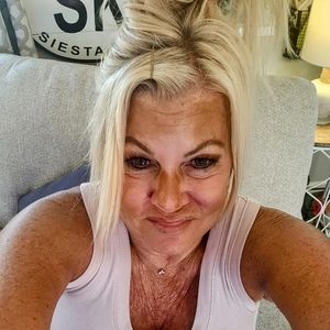 Meet your Posher, Mary anne